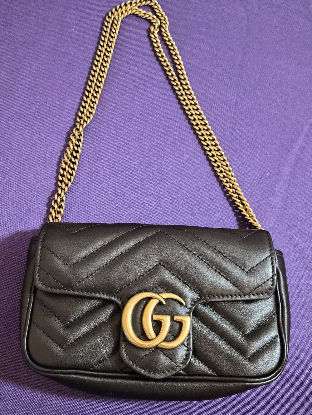 🖤 Gucci GG Marmont Super Mini Chain Crossbody Bag Black Chevron Leather